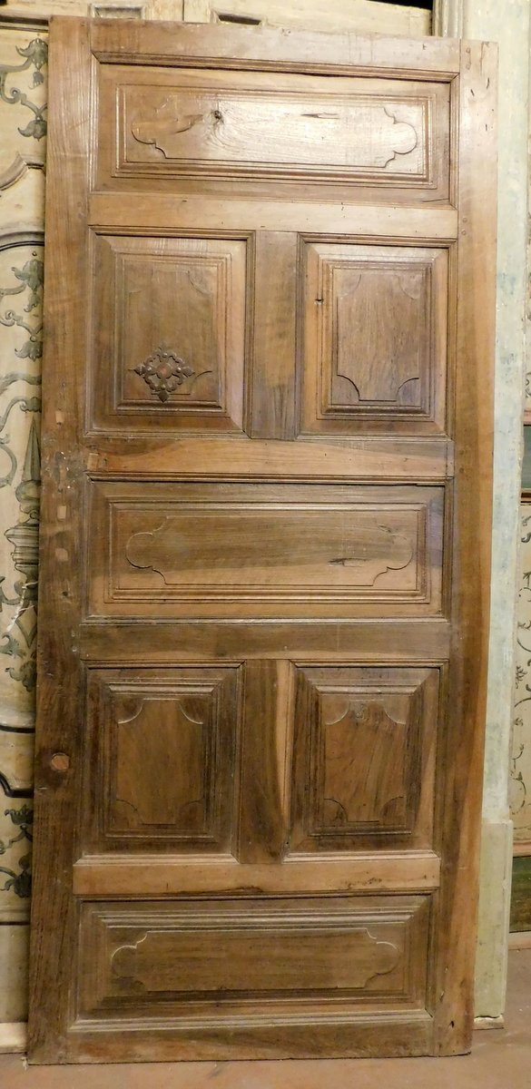 Porta a un battente, in noce, epoca '700-photo-2