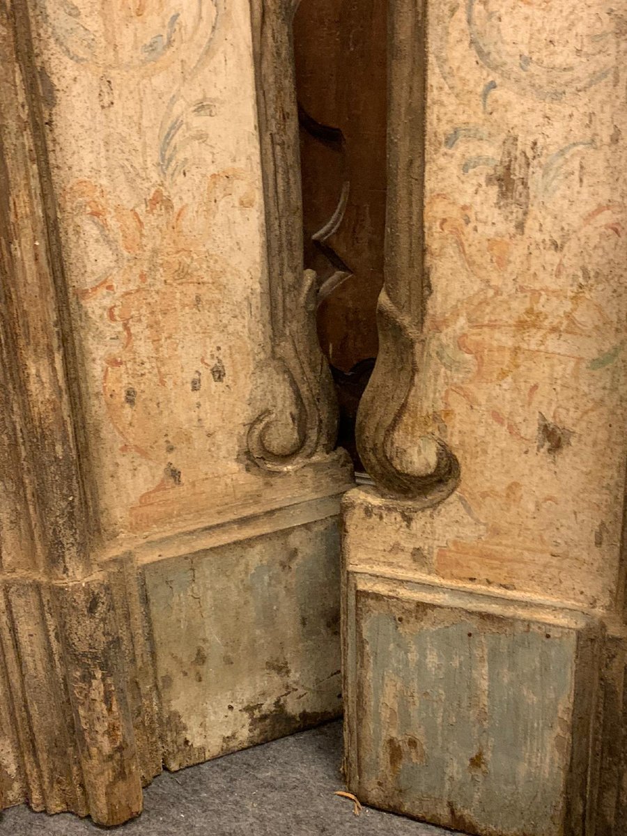 N. 2 porte in legno laccato, epoca '700, luce cm L 110 x H 215-photo-3