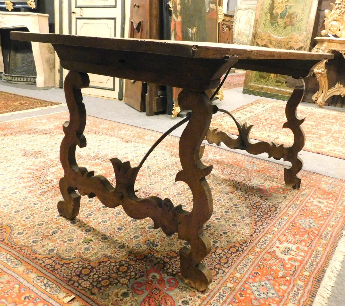 Tavolo Fratino in legno di noce, epoca '700-photo-4