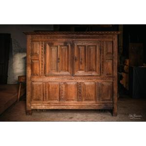 Linen Press Cabinet