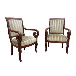 Pair Of Mahogany Armchairs, Louis-philippe Period - Width. : 57 Cm.