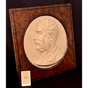 Large Terracotta Medallion -e. Prévot 1848-1892