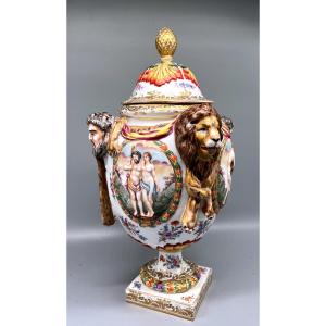 Covered Pot In Honor Of Hercules - Capodimonte 19th Century