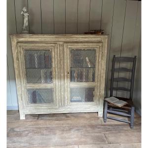 Library Dating From The Late 19th Century