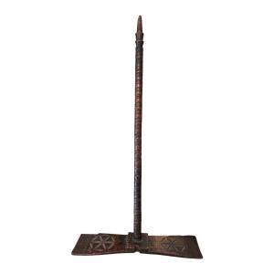 Sculpture, Spinning Objects – Carved Distaff Foot – Folk Art 
