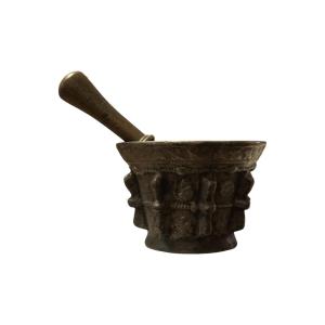 Small Apothecary's Mortar – Puy-en-velay – Early Period – Master Of The Seal Ramousse
