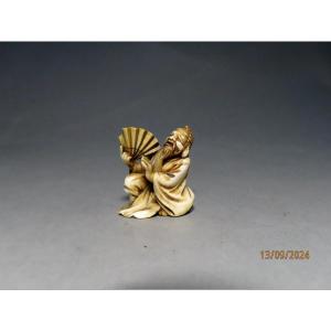 Two Ivory Netsuke. Old Sages And Child. Japan, Meiji Period (1868-1912)