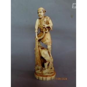 Ivory Okimono. Fisherman With A Cast Net. Japan, Meiji Period (1868-1912)