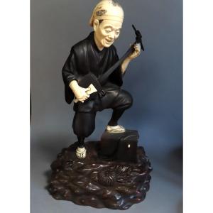 Bronze And Ivory Okimono. Chryselephantine. Shamisen Player. Japan Meiji Period (1868-1912)