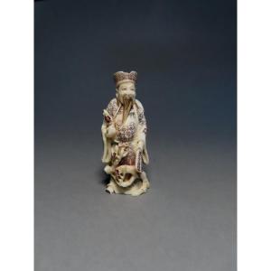 Ivory Okimono. Notable. Japan Taisho Period (1912-1928)
