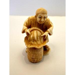 Ivory Netsuke. The Rice Harvest. Japan, Meiji Period (1868-1912)