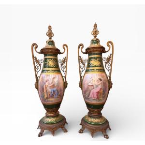 Pair Of Empire Style Vases In Sèvres Porcelain And Bronze, 19th Century