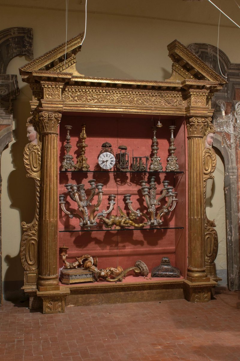 Grand Cadre Architectural. Fin Du XVI Siècle