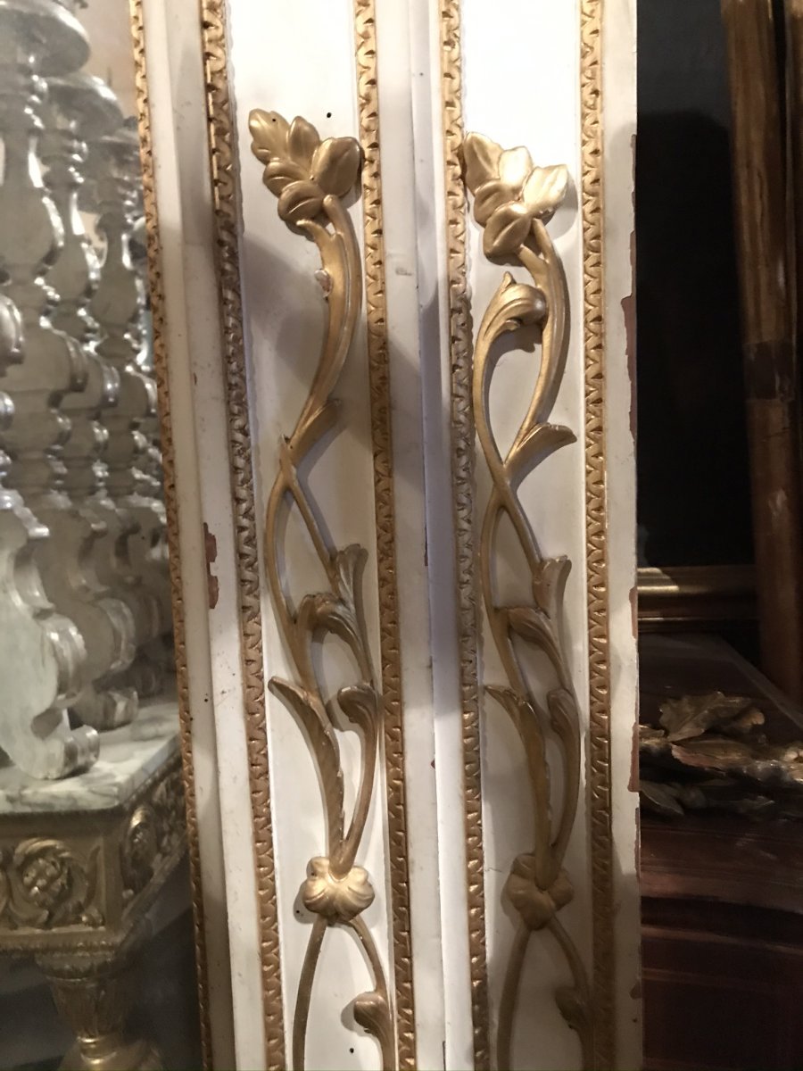 Console Et Miroir Laqués Et Dorés De La Fin Du XVIIIe Siècle. -photo-2