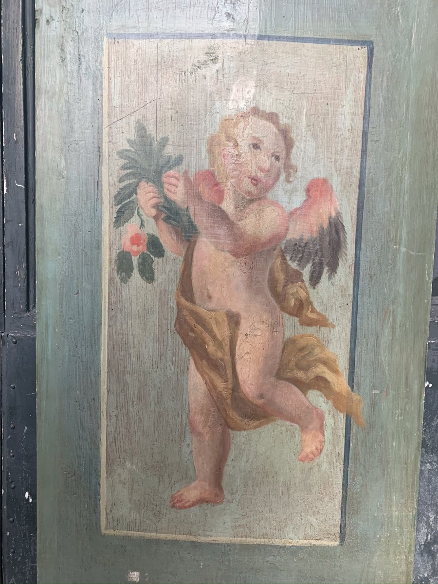 Deux Panneaux Peints Avec Quatre Putti.-photo-3