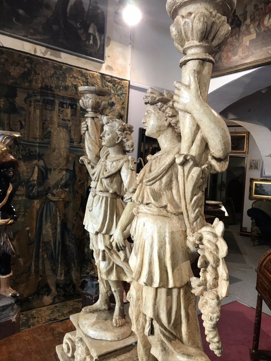 Paire d'anges   porte   torchere  en bois sculpté Toscane XVIsec. -photo-3