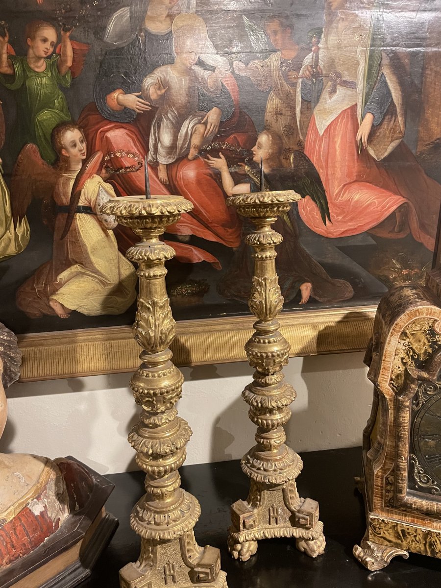 Paire De Bougeoirs En Bois Doré. -photo-2