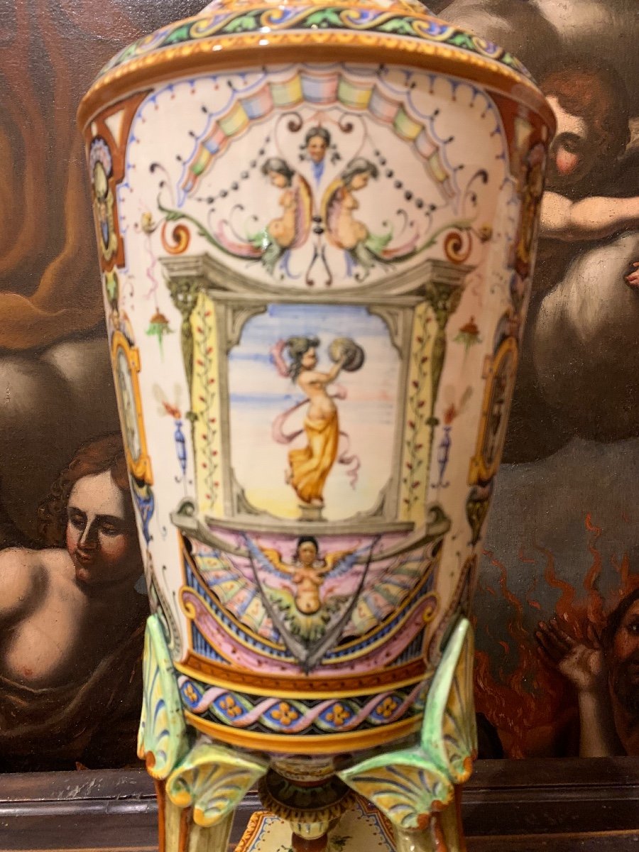Une Paire De Vases En Majolique De Florence, Vers 1900 -photo-5