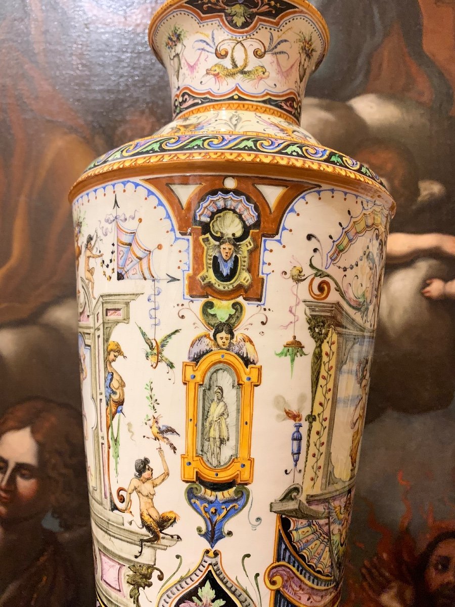 Une Paire De Vases En Majolique De Florence, Vers 1900 -photo-8