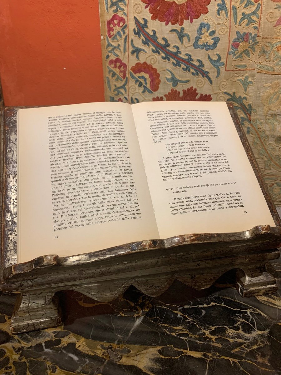 Un Lutrin De Table (pupitre De Livre) Ciselé Et Argent Doré, Italie, XVIIIe Siècle -photo-3