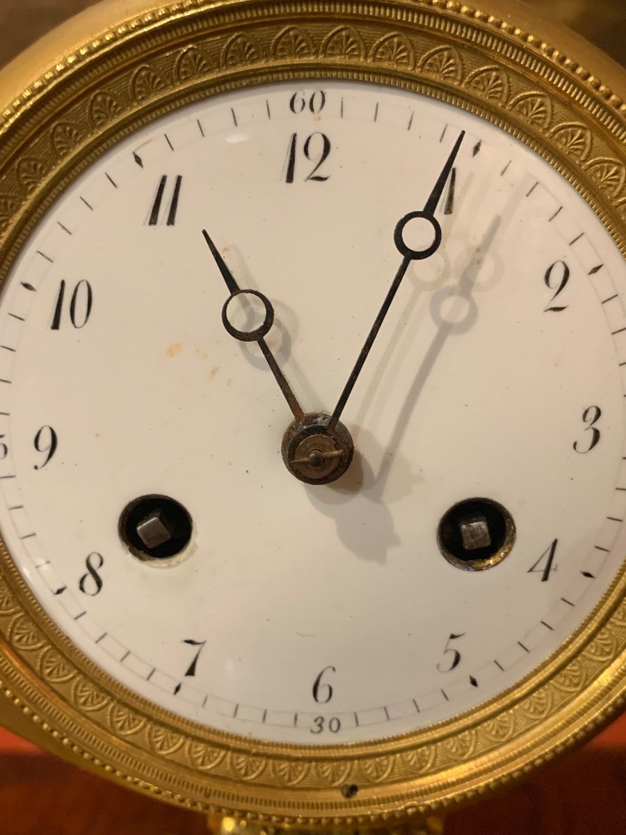 Orologio da mensola in bronzo Impero Ormolu, Francia Inizio XIX secolo. -photo-4