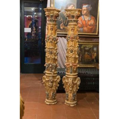 A Pair Of North Italian Giltwood Columns. XVII Century