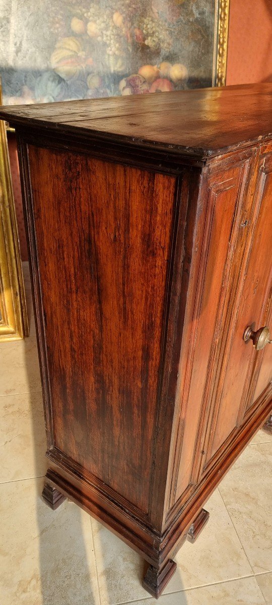 Credenza in noce, Epoca '600-photo-4