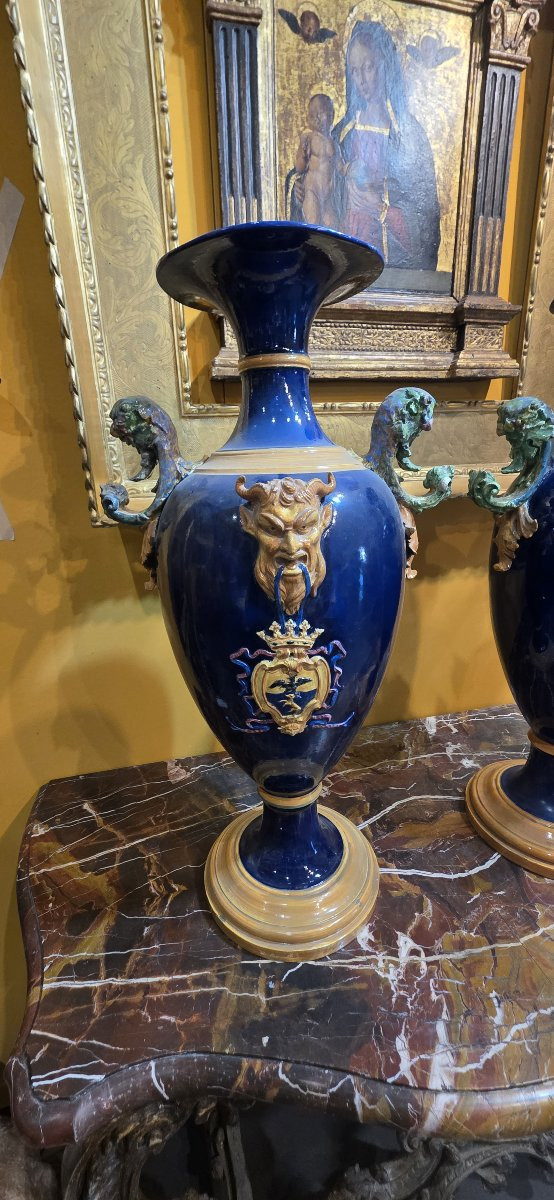 Coppia di vasi in maiolica, Firmati-photo-4
