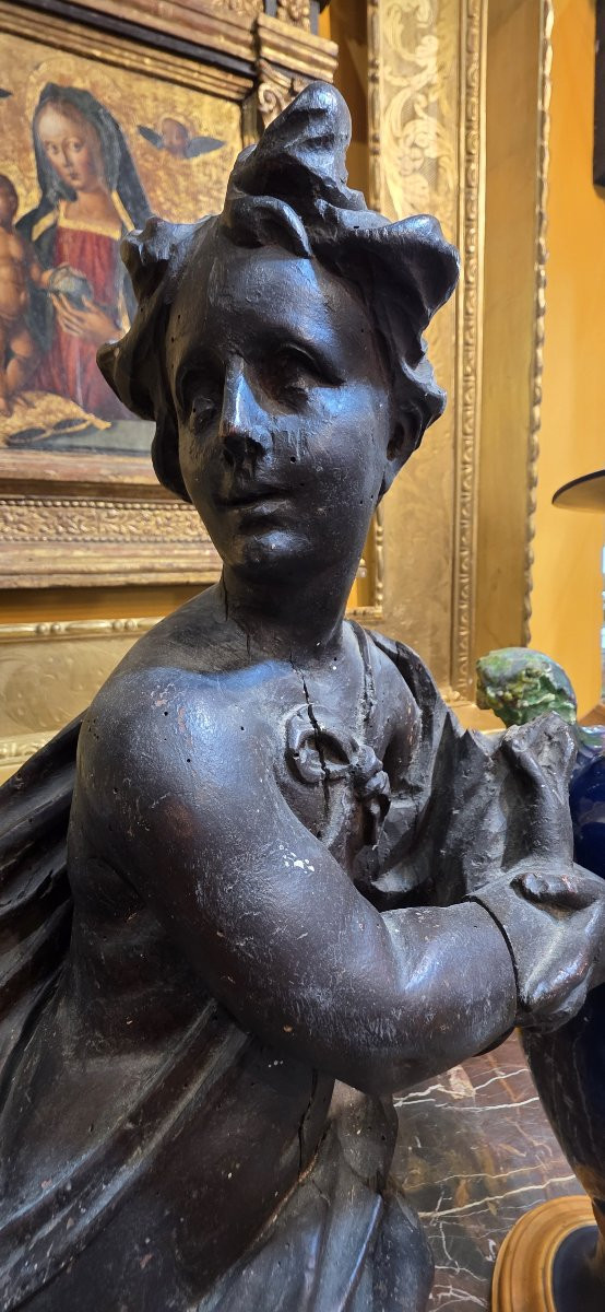 Scultura in legno raffigurante personaggio femminile-photo-4