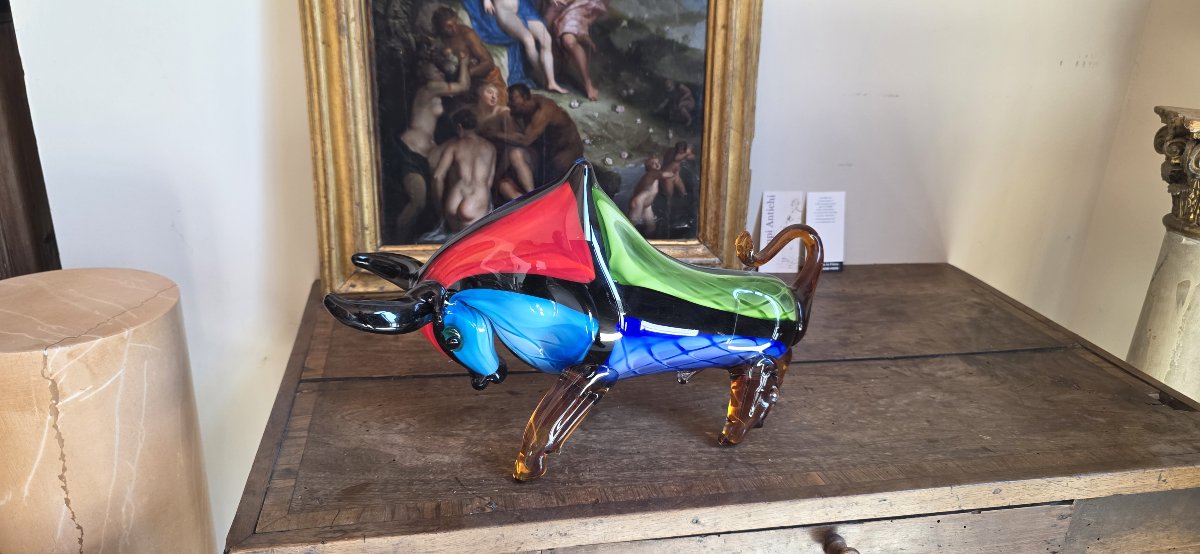 Scultura in vetro di Murano raffigurante toro