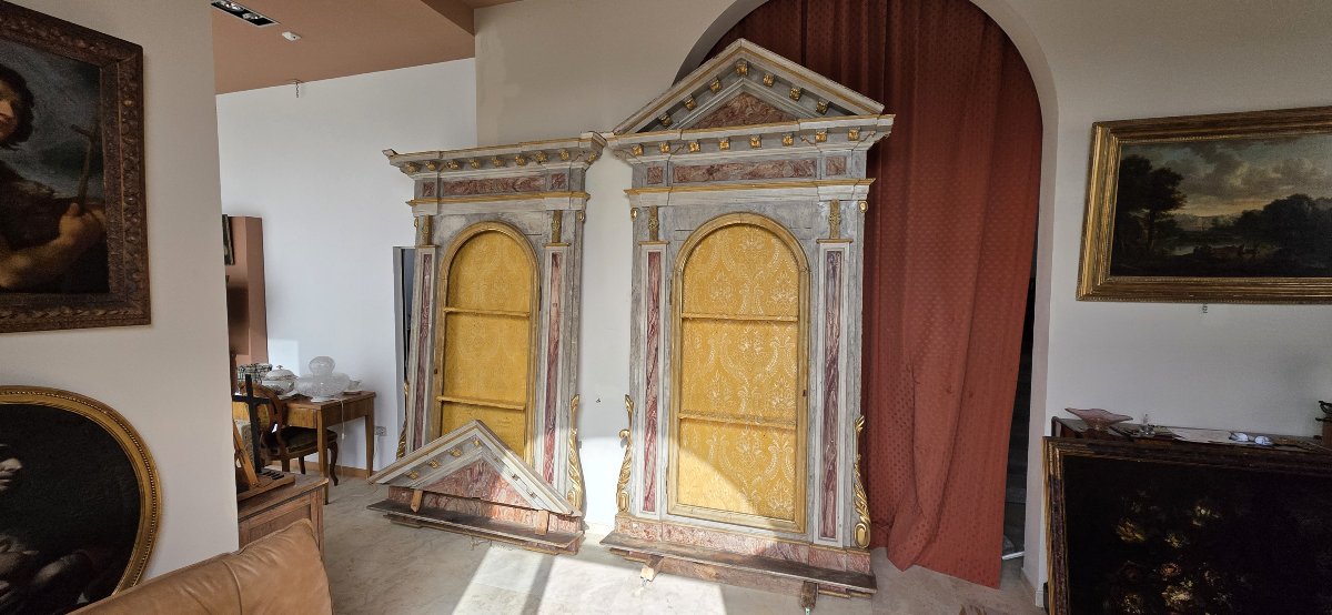 coppia di portali veneziani epoca 800