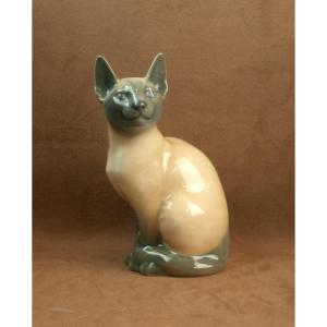 Porcelain Cat From Royal Copenhagen Denmark 