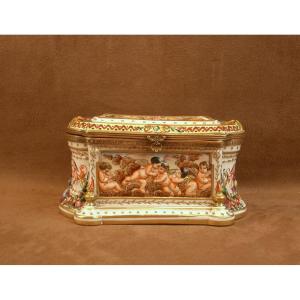 Capodimonte Porcelain Box