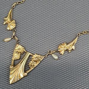 Oria Art Deco Necklace