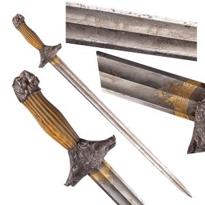 A Very Rare French Gilt Damascus Hunting Knife With Boar Heads