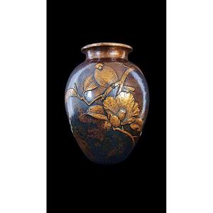 Japanese Hammered Bronze Vase From Gyokusendo: Bird On A Branch