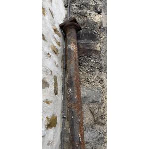 Cast Iron Magazine Column