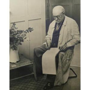With An Original Photo By Brassaï: Hommage Magazine – Drawings By Matisse No. 2 – June 1944