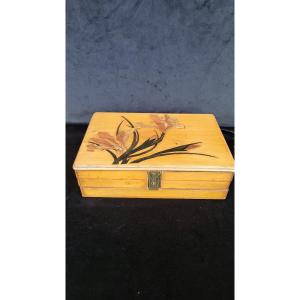 Art Nouveau Painting Box From The Late 19th Century