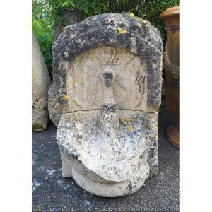 Fountain With Deer Decoration In Natural Stone 18th Century