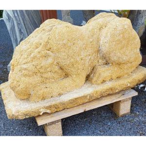 Natural Stone Lion Statue From Gard