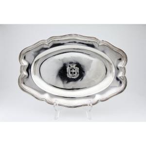 Small Oval Dish In Solid Silver With Coat Of Arms, By Claude Laurent, Paris 1743-1744