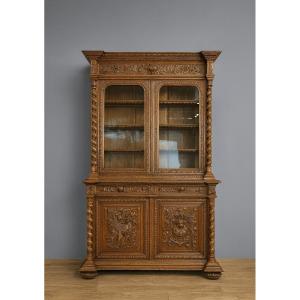 Renaissance Style Hunting Lodge Library In Oak