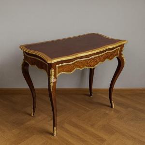 Louis XV Style Curved Desk In Marquetry 