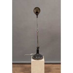 20th Century Industrial Design: Very Large Articulated Arm Lamp / H96 Cm
