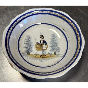 Large Earthenware Centerpiece Dish With Painted Decoration Of A Drummer