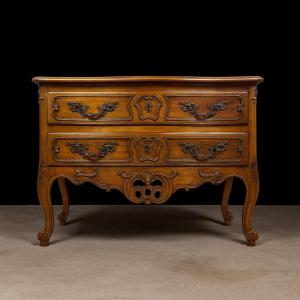 Arlesian Provençal Chest Of Drawers, Louis XV Period, In Walnut, 18th Century