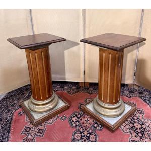 Pair Of Antique Columns In Solid Wood And Gilding