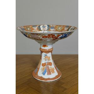 Porcelain Footed Bowl – Imari Decoration, Japan, Late 19th Century  