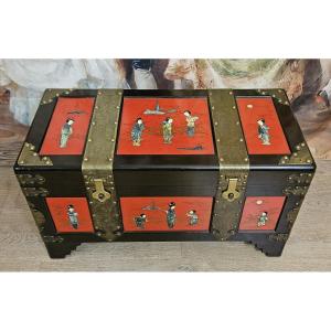 Rare Asian Lacquered Wooden Chest, Dating From The First Half Of The 20th Century